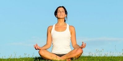 vingrinājumu veikšanas tehnika svara zaudēšanai uz vēdera un sāniem